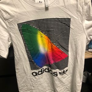 Adidas originals men’s small shirt very good